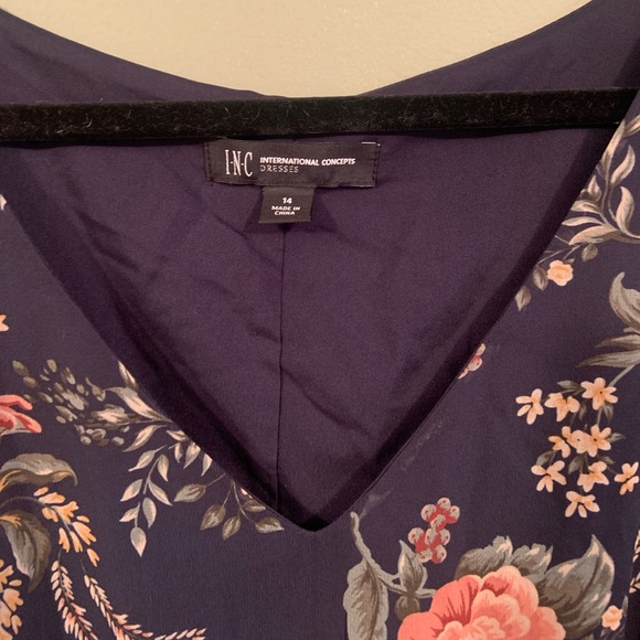 INC International Concepts Maxi Dress - Picture 4 of 8